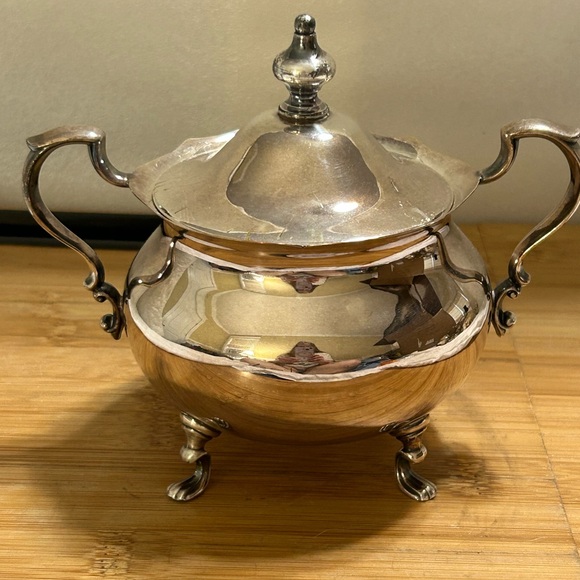 Vintage 5-Piece EPC Poole Silver Co 150 Elegant Silverplate Tea Set and Tray - Picture 13 of 16